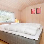 4 Star Holiday Home In Ebeltoft 펜션